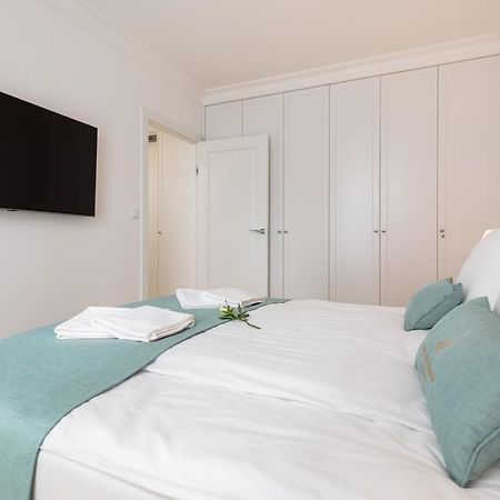 Baltini Premium Apartament Old Town Kolobrzeg Bagian luar foto