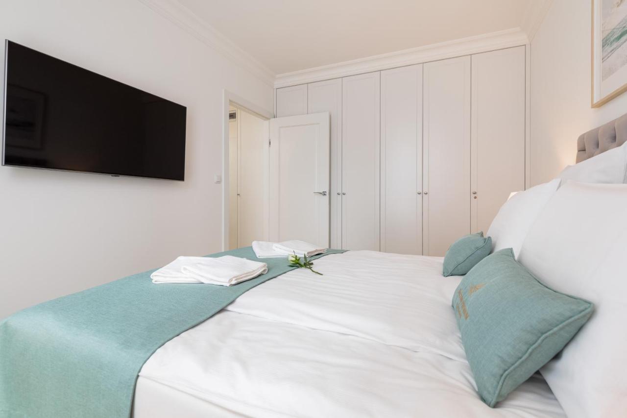 Baltini Premium Apartament Old Town Kolobrzeg Bagian luar foto