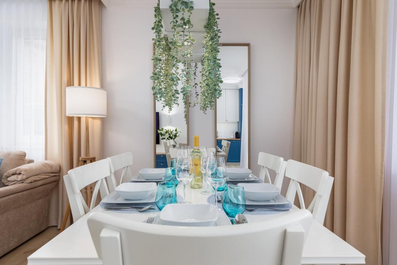Baltini Premium Apartament Old Town Kolobrzeg Bagian luar foto